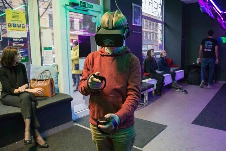 Portalas "Virtual Reality Arcade"